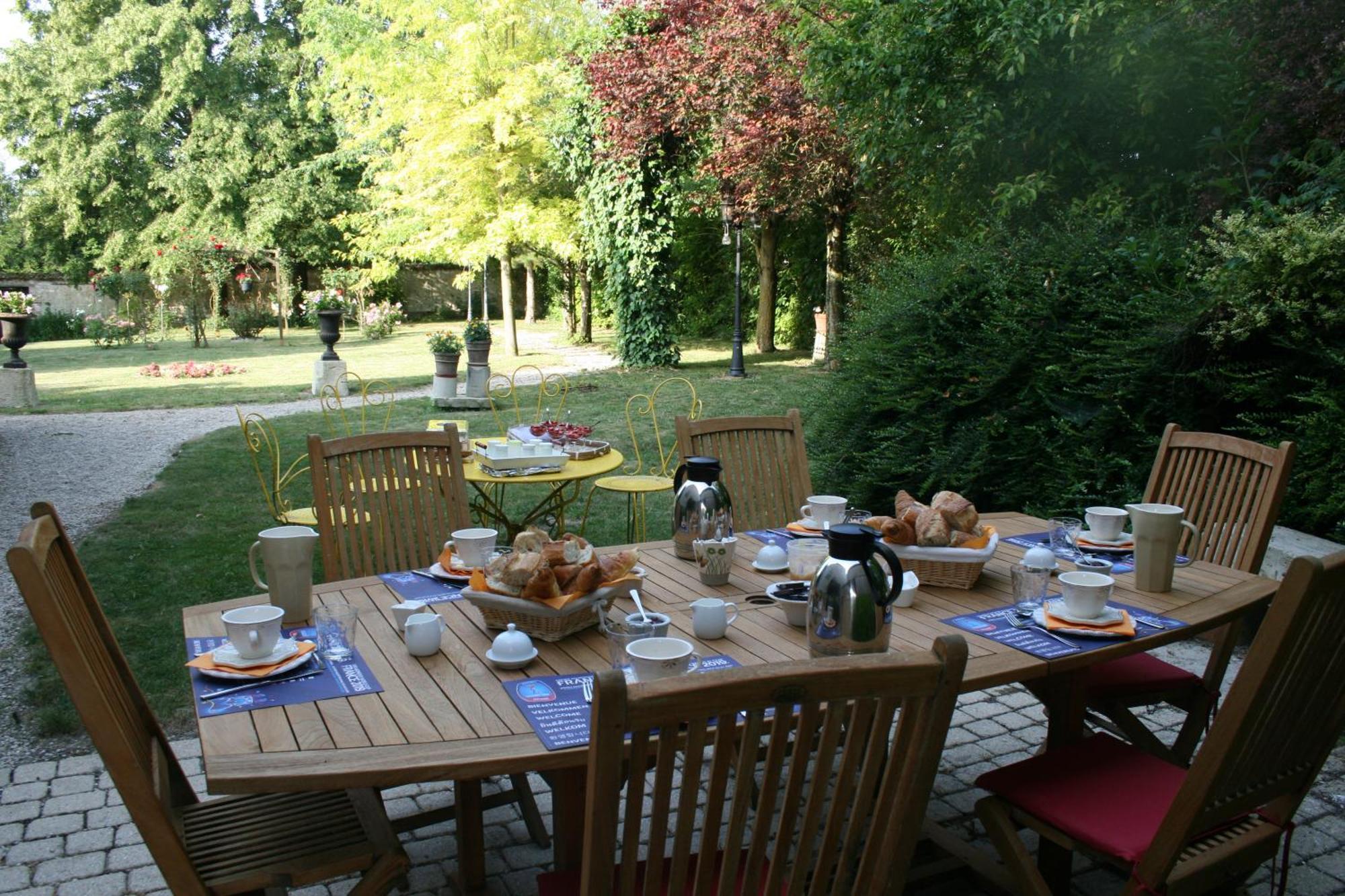 La Closerie Des Sacres Lavannes Экстерьер фото